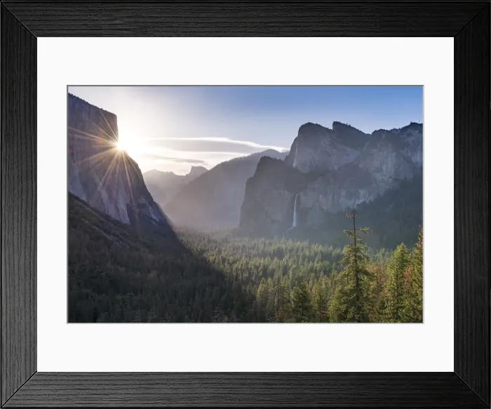 Framed Print : Tunnel View vista of Yosemite Valley in early morning sunlight, Yosemite, California, USA