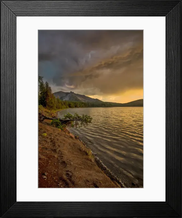 Framed Print : USA, Pacific Northwest, Oregon, La Pine, Newberry National Volcanic Monument Framed Print : USA, Pacific Northwest, Oregon, La Pine, Newberry National Volcanic Monument