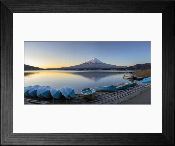 Framed Print : Mount Fuji and Lake Kawaguchi at dawn, Yamanashi Prefecture, Japan Framed Print : Mount Fuji and Lake Kawaguchi at dawn, Yamanashi Prefecture, Japan