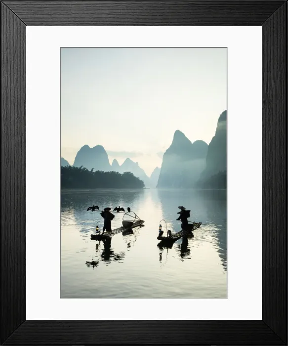Framed Print : Cormorant fishermen on the Li River, Yangshuo, Guangxi, China Framed Print : Cormorant fishermen on the Li River, Yangshuo, Guangxi, China