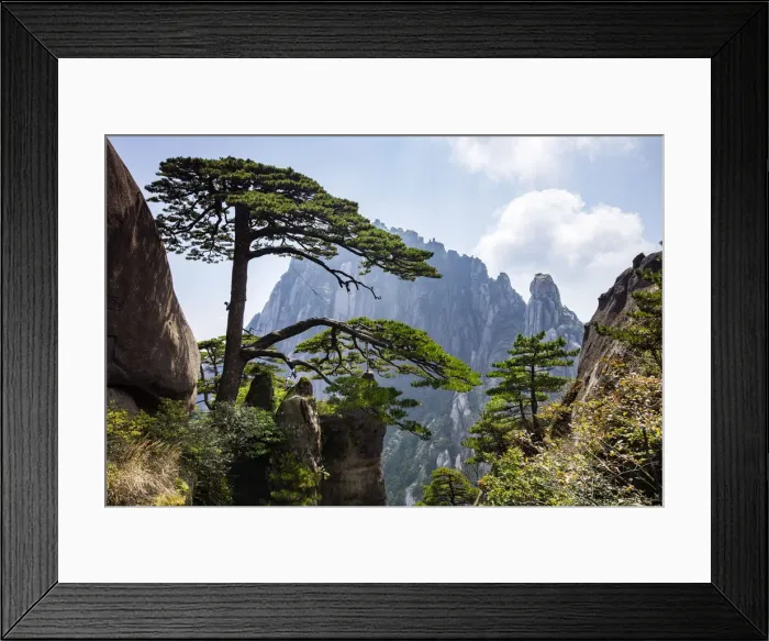 Framed Print : Yellow Mountains, Huangshan, Anhui, China (UNESCO World Heritage Site) Framed Print : Yellow Mountains, Huangshan, Anhui, China (UNESCO World Heritage Site)