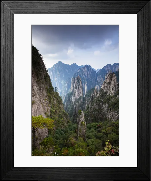 Framed Print : Yellow Mountains, Huangshan, Anhui, China (UNESCO World Heritage Site) Framed Print : Yellow Mountains, Huangshan, Anhui, China (UNESCO World Heritage Site)