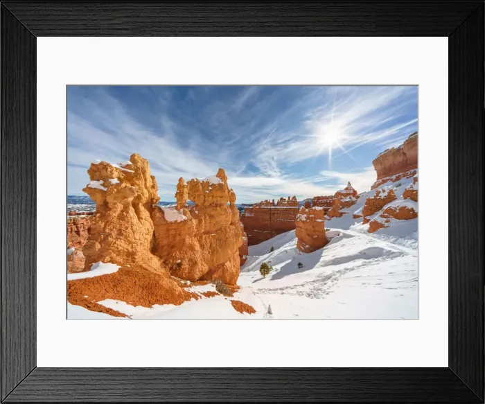Framed Print : Hoodoos at Bryce Canyon in Winter Season, Utah, USA Framed Print : Hoodoos at Bryce Canyon in Winter Season, Utah, USA
