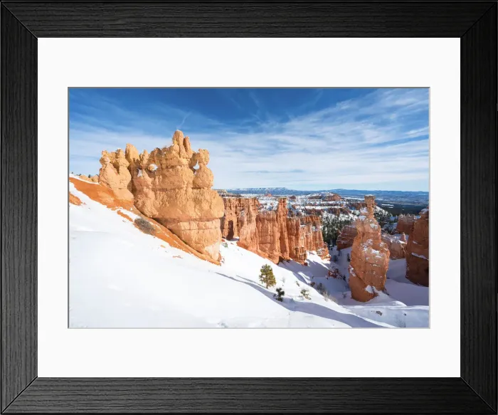 Framed Print : Hoodoos and Thors Hammer from Navajo Loop Trail, Bryce Canyon National Park Framed Print : Hoodoos and Thors Hammer from Navajo Loop Trail, Bryce Canyon National Park