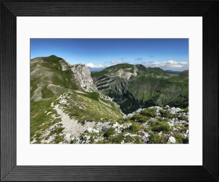 Framed Print : Italy, Marche, Sibillini mountain range, Mount Bove in Summer Framed Print : Italy, Marche, Sibillini mountain range, Mount Bove in Summer