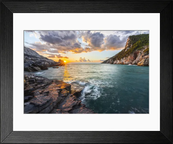 Framed Print : Portovenere Cliffs at sunset, La Spezia, Liguria, Italy Framed Print : Portovenere Cliffs at sunset, La Spezia, Liguria, Italy