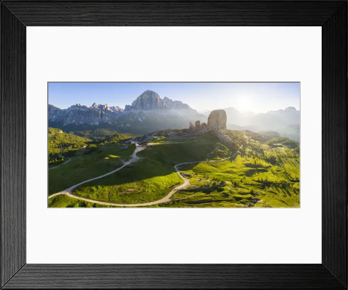 Framed Print : inque Torri natural Park and Tofana di Rozes at sunrise Framed Print : inque Torri natural Park and Tofana di Rozes at sunrise