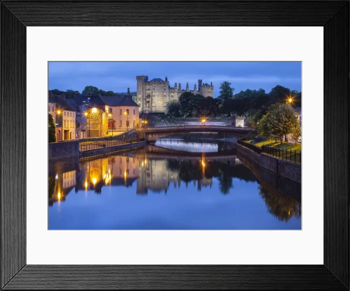 Framed Print : View of the Kilkenny castle reflected in the Nore river. County Kilkenny, Ireland Framed Print : View of the Kilkenny castle reflected in the Nore river. County Kilkenny, Ireland