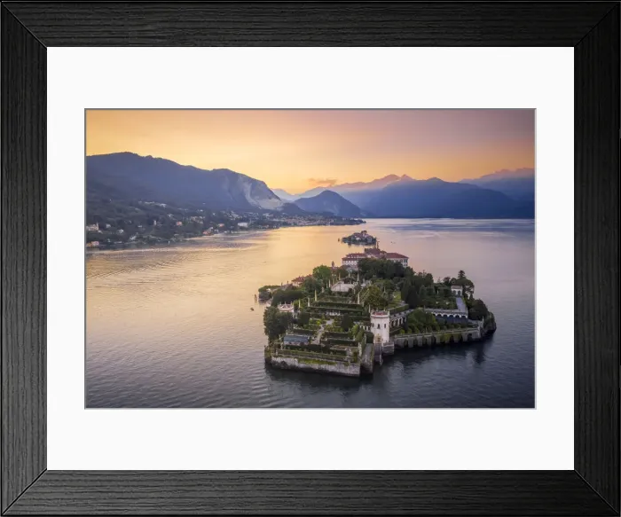 Framed Print : Borromean Islands during a summer sunset. Stresa, Lago Maggiore Framed Print : Borromean Islands during a summer sunset. Stresa, Lago Maggiore