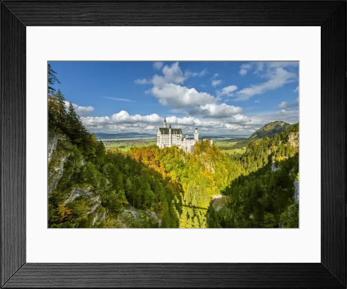Framed Print : Schwangau, Swabia, Bavaria, Germany. Neuschwanstein castle