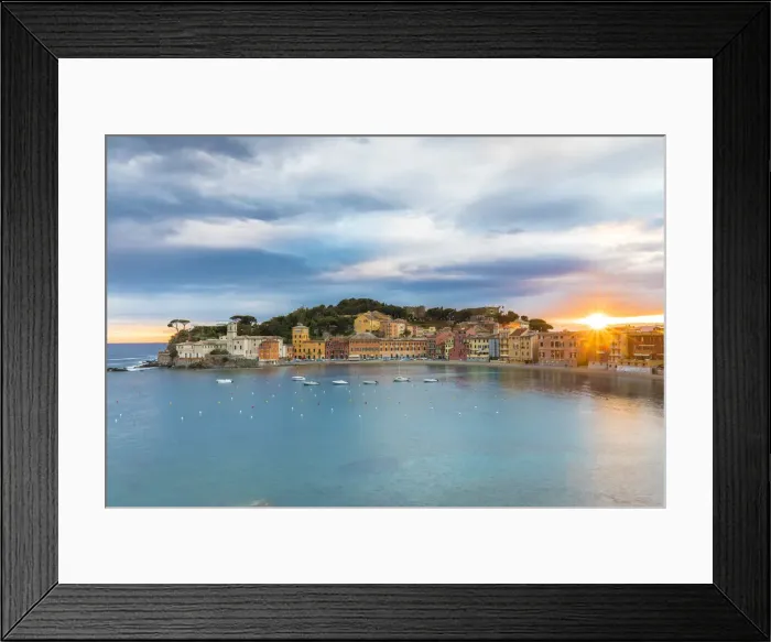 Framed Print : Sunset over Bay of Silence and Sestri Levante, Genova province, Liguria, Italy Framed Print : Sunset over Bay of Silence and Sestri Levante, Genova province, Liguria, Italy