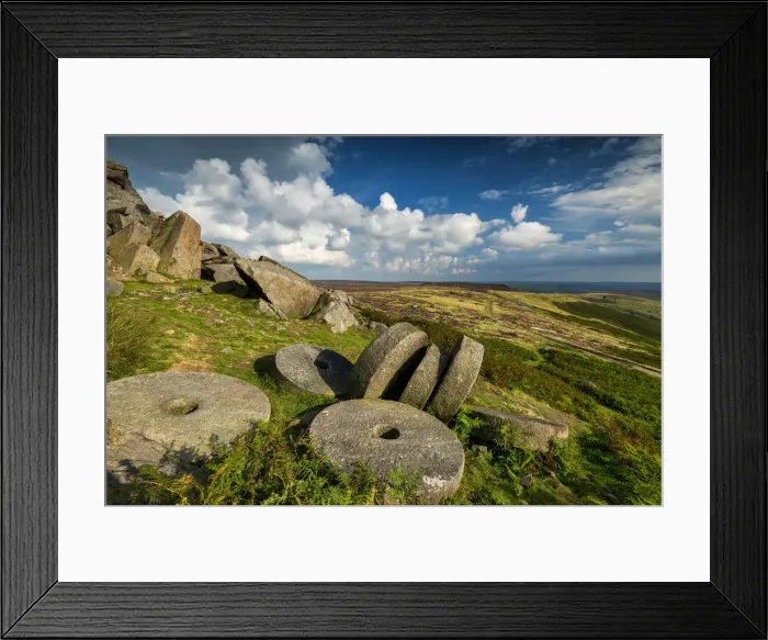 Framed Print : Millstones at Stanage Edge, Peak District National Park, Derbyshire, England Framed Print : Millstones at Stanage Edge, Peak District National Park, Derbyshire, England