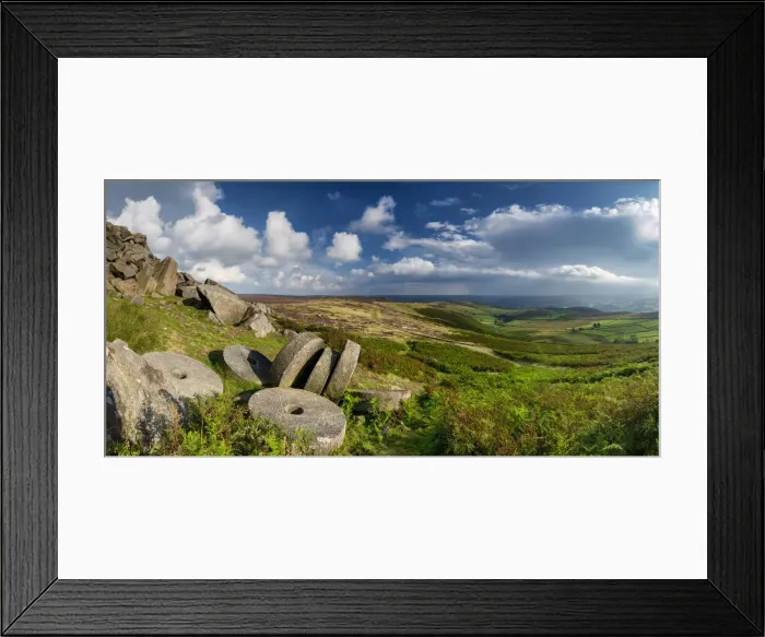 Framed Print : Millstones at Stanage Edge, Peak District National Park, Derbyshire, England Framed Print : Millstones at Stanage Edge, Peak District National Park, Derbyshire, England