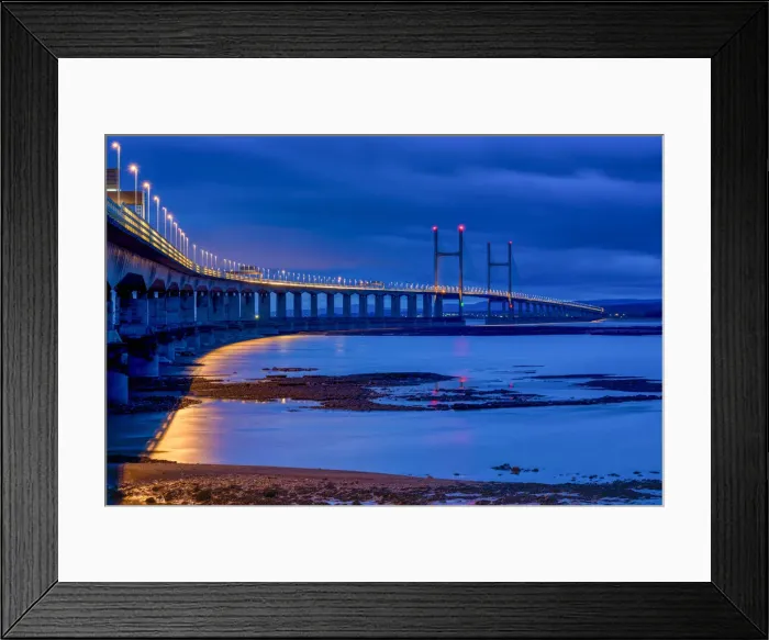 Framed Print : Prince of Wales Bridge over River Severn, Gloucestershire, England Framed Print : Prince of Wales Bridge over River Severn, Gloucestershire, England