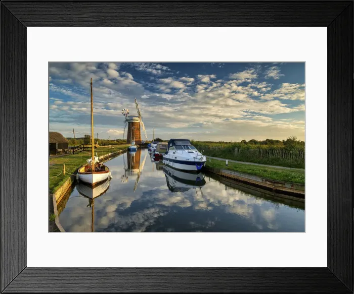 Framed Print : Horsey Mill, Norfolk Broads National Park, Norfolk, England Framed Print : Horsey Mill, Norfolk Broads National Park, Norfolk, England
