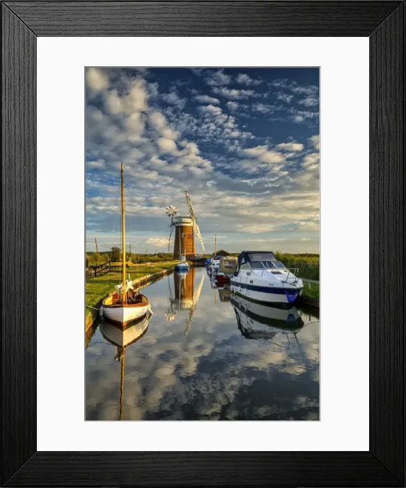 Framed Print : Horsey Mill, Norfolk Broads National Park, Norfolk, England Framed Print : Horsey Mill, Norfolk Broads National Park, Norfolk, England