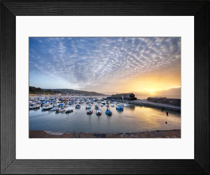 Framed Print : The Harbour at Lyme Regis, Dorset, England Framed Print : The Harbour at Lyme Regis, Dorset, England