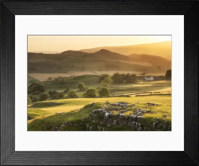 Framed Print : Langcliffe Scar and Ribblesdale, Yorkshire Dales National Park, North Yorkshire, England