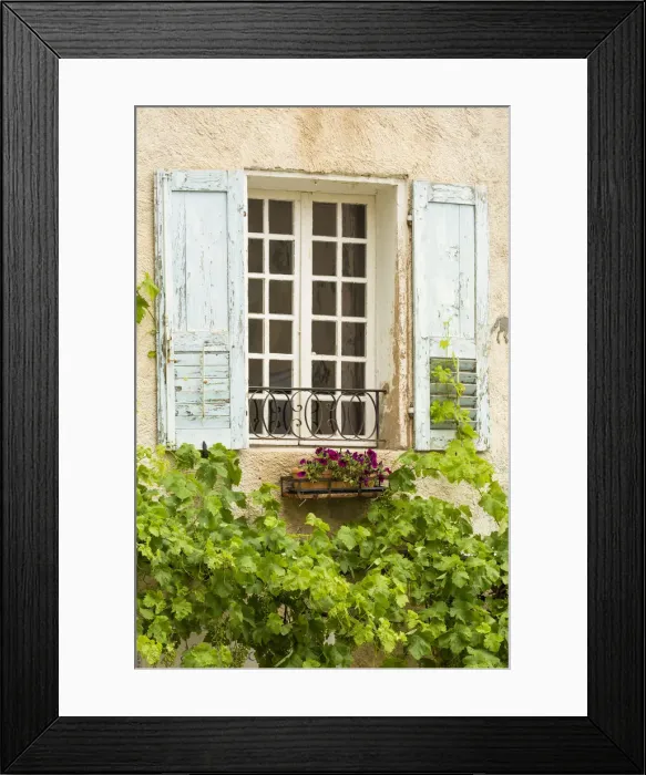 Framed Print : Moustiers-Sainte-Marie, Alpes-de-Hautes-Provence, France