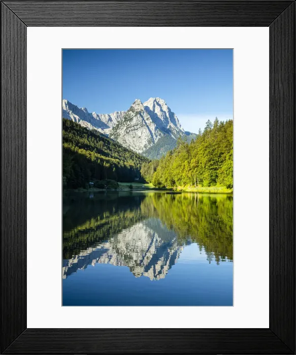 Framed Print : Riessersee lake with Zugspitze mountain reflections, Garmisch Partenkirchen, Bayern Framed Print : Riessersee lake with Zugspitze mountain reflections, Garmisch Partenkirchen, Bayern