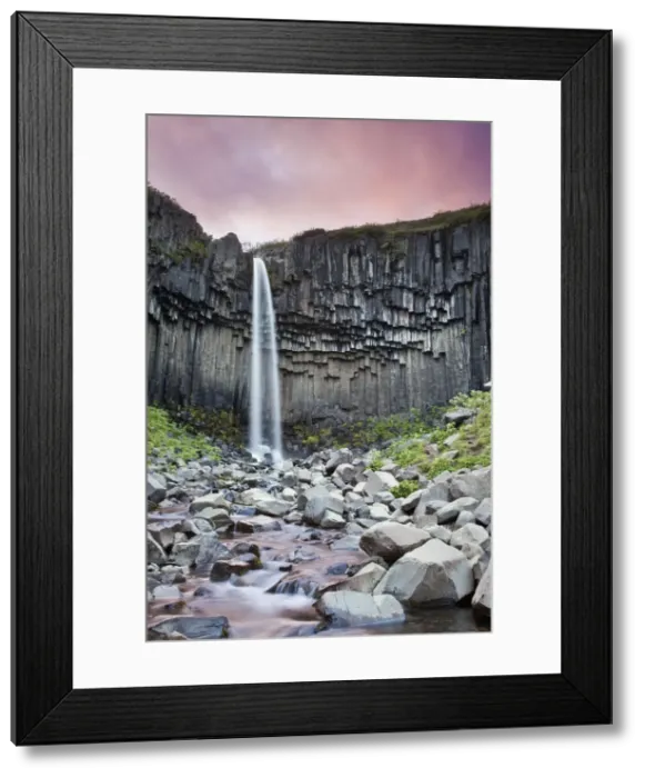 Framed Print : Svartifoss (The Black Falls) Waterfall, Skaftafell National Park, Iceland