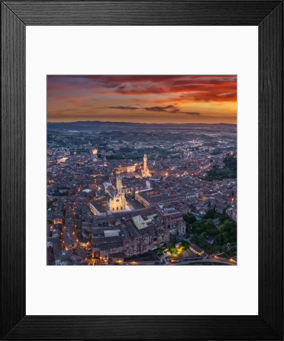 Framed Print : Italy, Tuscany, Siena, Piazza del Campo and Cathedral (Duomo) Framed Print : Italy, Tuscany, Siena, Piazza del Campo and Cathedral (Duomo)