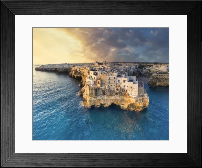 Framed Print : Italy, Apulia (Puglia), Salento, Polignano a Mare