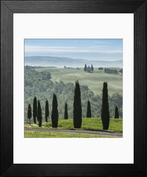 Framed Print : Vitaleta Chapel near Pienza, Val d Orcia, Tuscany, Italy Framed Print : Vitaleta Chapel near Pienza, Val d Orcia, Tuscany, Italy