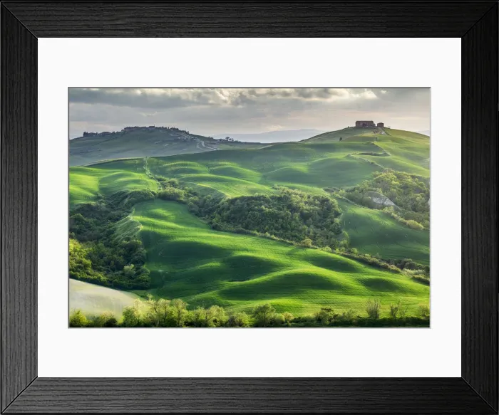 Framed Print : La Crete Senesi, Tuscany, Italy Framed Print : La Crete Senesi, Tuscany, Italy