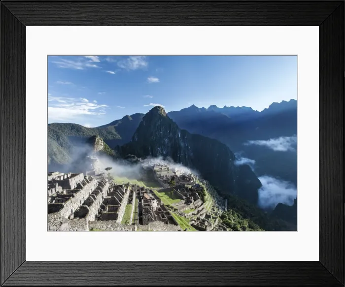 Framed Print : Machu Picchu shrouded in mist, Cusco, Peru