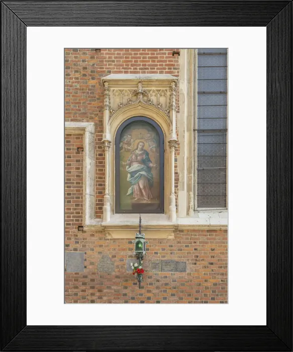 Framed Print : Architectural detail, St Marys Basilica, Krakow Old Town, Krakow, Poland, Eastern Europe Framed Print : Architectural detail, St Marys Basilica, Krakow Old Town, Krakow, Poland, Eastern Europe