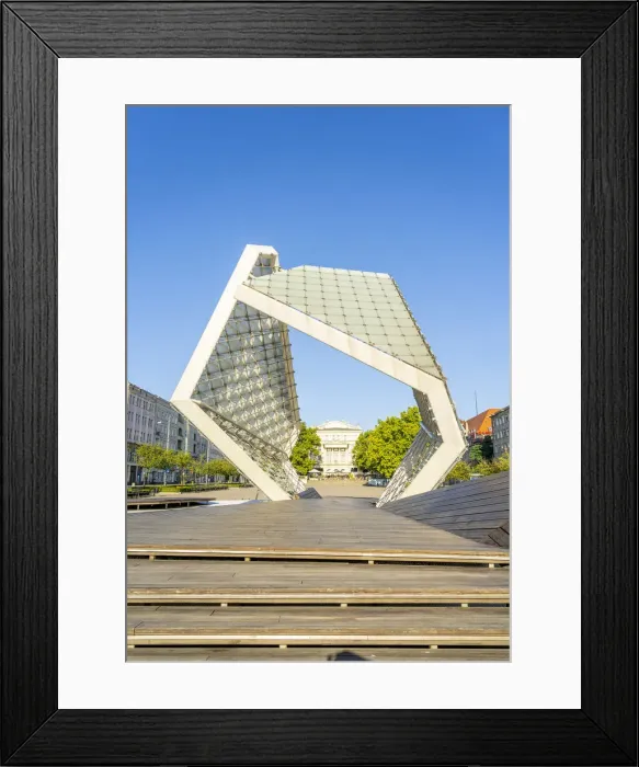 Framed Print : Freedom Fountain in Freedom Square, Poznan, Poland, Eastern Europe Framed Print : Freedom Fountain in Freedom Square, Poznan, Poland, Eastern Europe