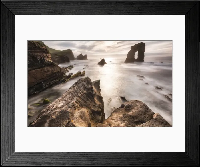 Framed Print : Gaada Stack, Foula, Shetland, Scotland, UK