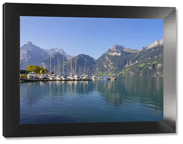 Marina at Sisikon with Lake Lucerne and Urner Alps, canton Uri, Switzerland