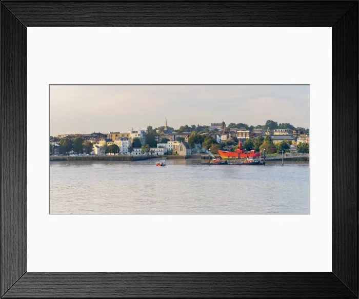 Framed Print : UK, England, Kent, Gravesend, LV21 Lightship