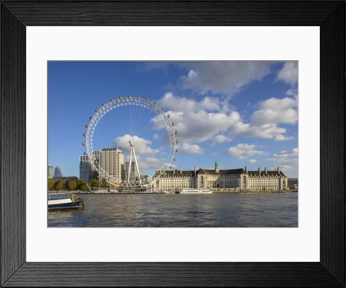 Framed Print : London Eye & County Hall, London, England Framed Print : London Eye & County Hall, London, England