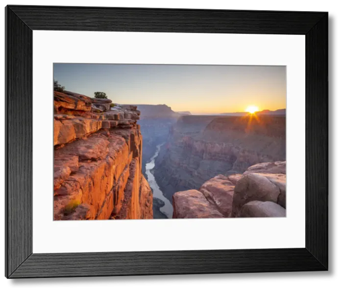 Framed Print : View of the sun rising over the Grand Canyon and Colorado River Framed Print : View of the sun rising over the Grand Canyon and Colorado River