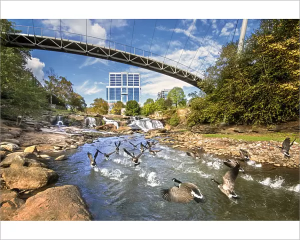 USA, South Carolina, Greenville, Falls Park On The Reedy River