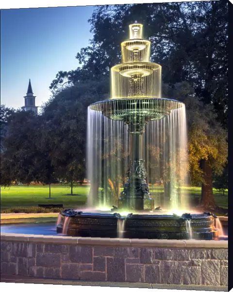 USA, Georgia, Macon, Tattnall Square Park Fountain