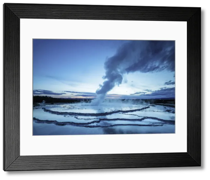 Framed Print : Great fountain geyser, Lower Geyser Basin, Yellowstone National Park, Wyoming, USA Framed Print : Great fountain geyser, Lower Geyser Basin, Yellowstone National Park, Wyoming, USA