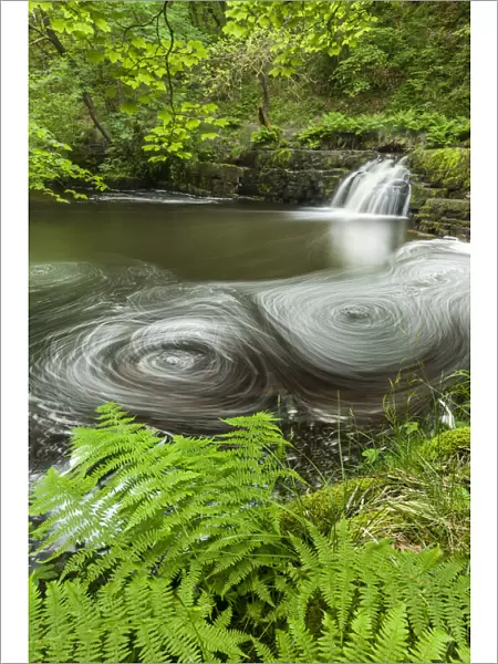 Afon Pyrddin, Vale of Neath, Brecon Beacons National Park, Wales