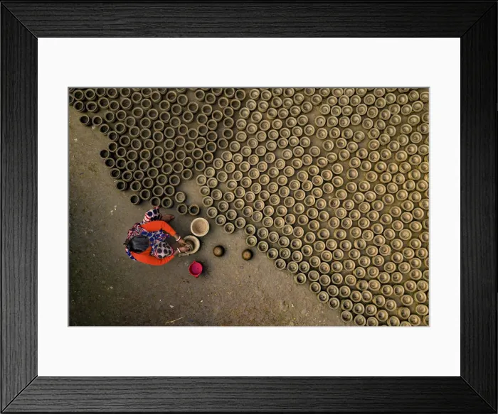 Framed Print : Coloring of clay pots, Bogura, Bangladesh Framed Print : Coloring of clay pots, Bogura, Bangladesh
