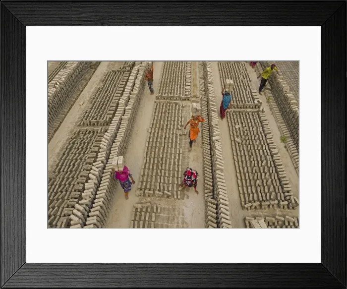 Framed Print : Brick kilns are one of the main cause of climate change, Dhaka, Bangladesh Framed Print : Brick kilns are one of the main cause of climate change, Dhaka, Bangladesh