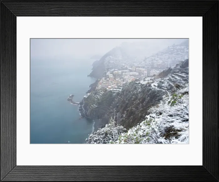 Framed Print : Riomaggiore during a cold winter morning, National Park of Cinque Terre