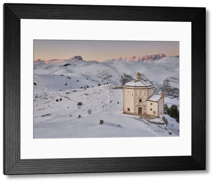 Framed Print : Octagonal Church of Santa Maria della Pietaand Gran Sasso high peaks at sunset Framed Print : Octagonal Church of Santa Maria della Pietaand Gran Sasso high peaks at sunset