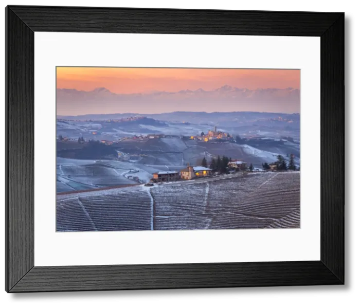 Framed Print : View of the town and castle of Castiglione Falletto and La Morra from Serralunga d& Framed Print : View of the town and castle of Castiglione Falletto and La Morra from Serralunga d&