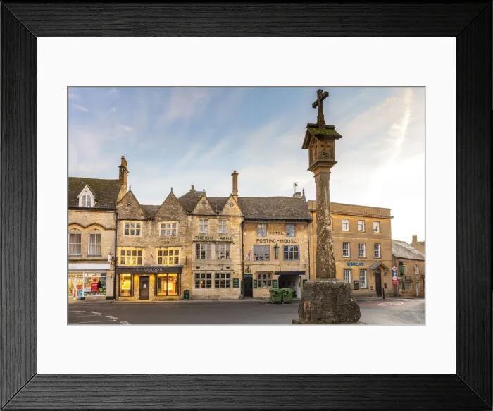 Framed Print : Market cross and square, Stow-on-the-Wold, the Cotswolds, Gloucestershire, England, UK Framed Print : Market cross and square, Stow-on-the-Wold, the Cotswolds, Gloucestershire, England, UK
