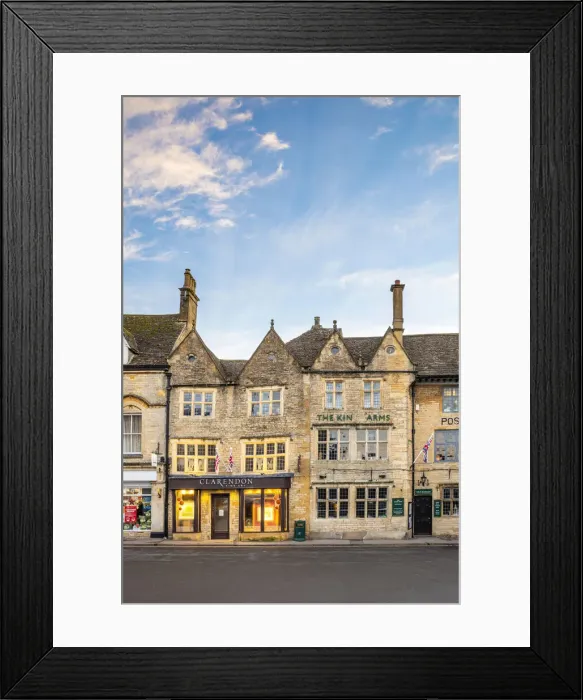 Framed Print : Kings Arms Pub, Stow-on-the-Wold, the Cotswolds, Gloucestershire, England, UK Framed Print : Kings Arms Pub, Stow-on-the-Wold, the Cotswolds, Gloucestershire, England, UK