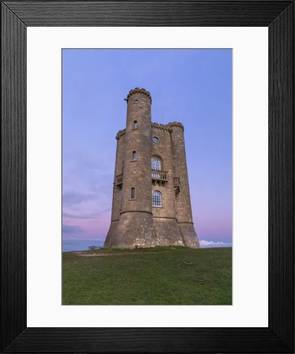 Framed Print : Broadway Tower, Broadway, the Cotswolds, England, UK Framed Print : Broadway Tower, Broadway, the Cotswolds, England, UK