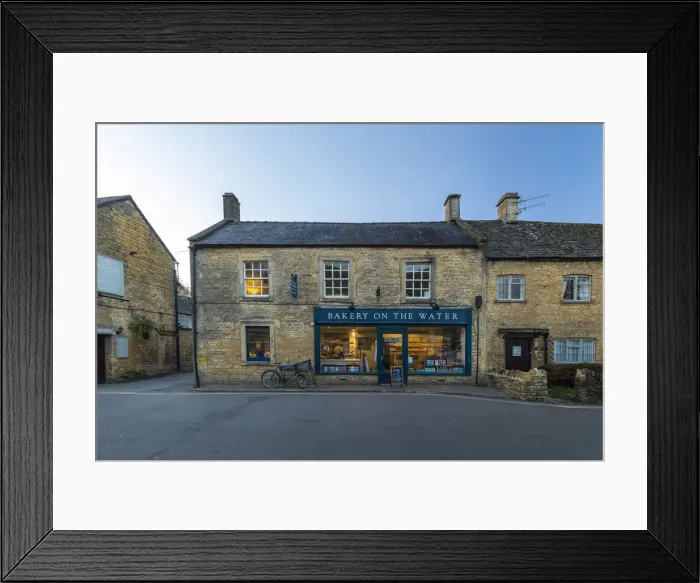 Framed Print : Bakery, Stow-on-the-Wold, the Cotswolds, Gloucestershire, England, UK
